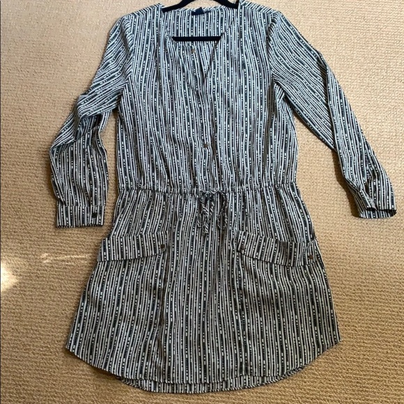 GAP Dresses & Skirts - Knee length dress